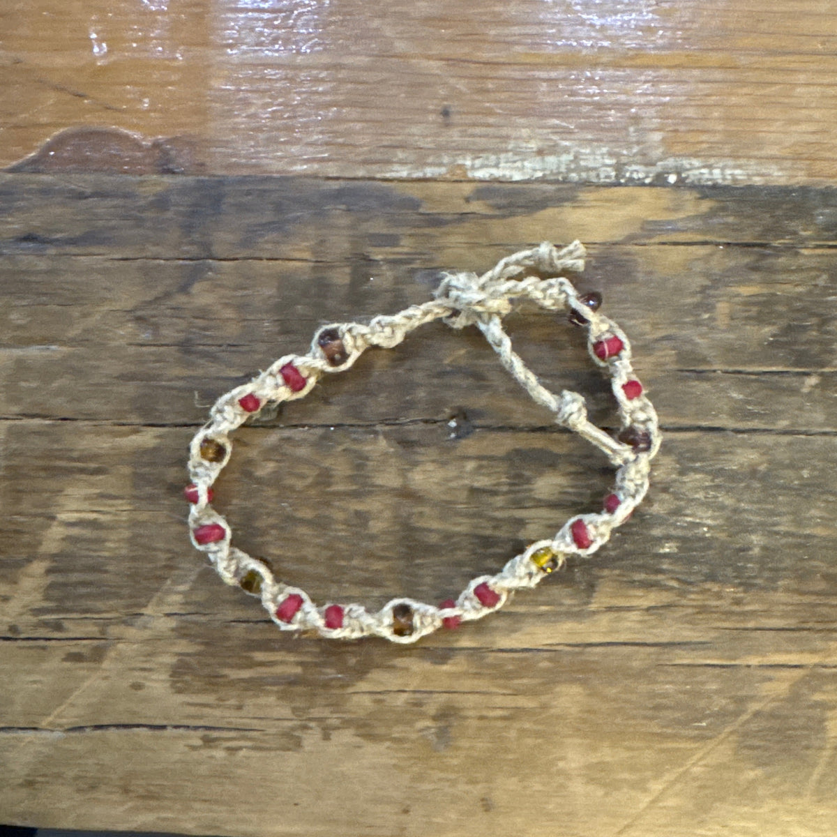 Janet's Hemp - Bracelet