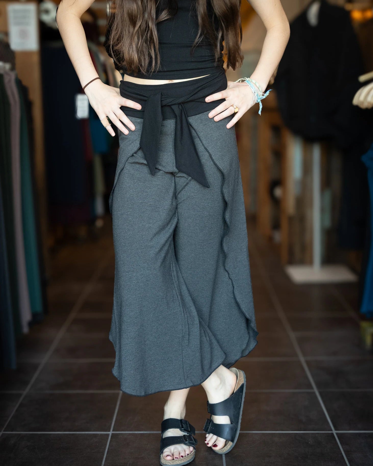 JUPAN - Pantalon court