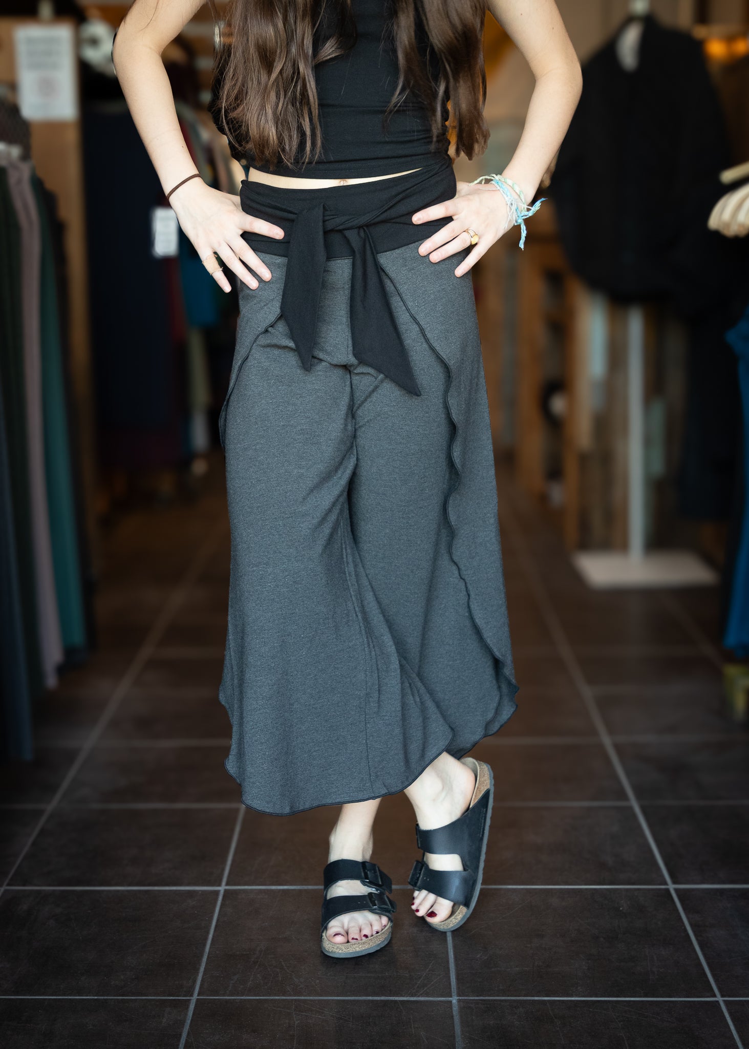 JUPAN - Pantalon court