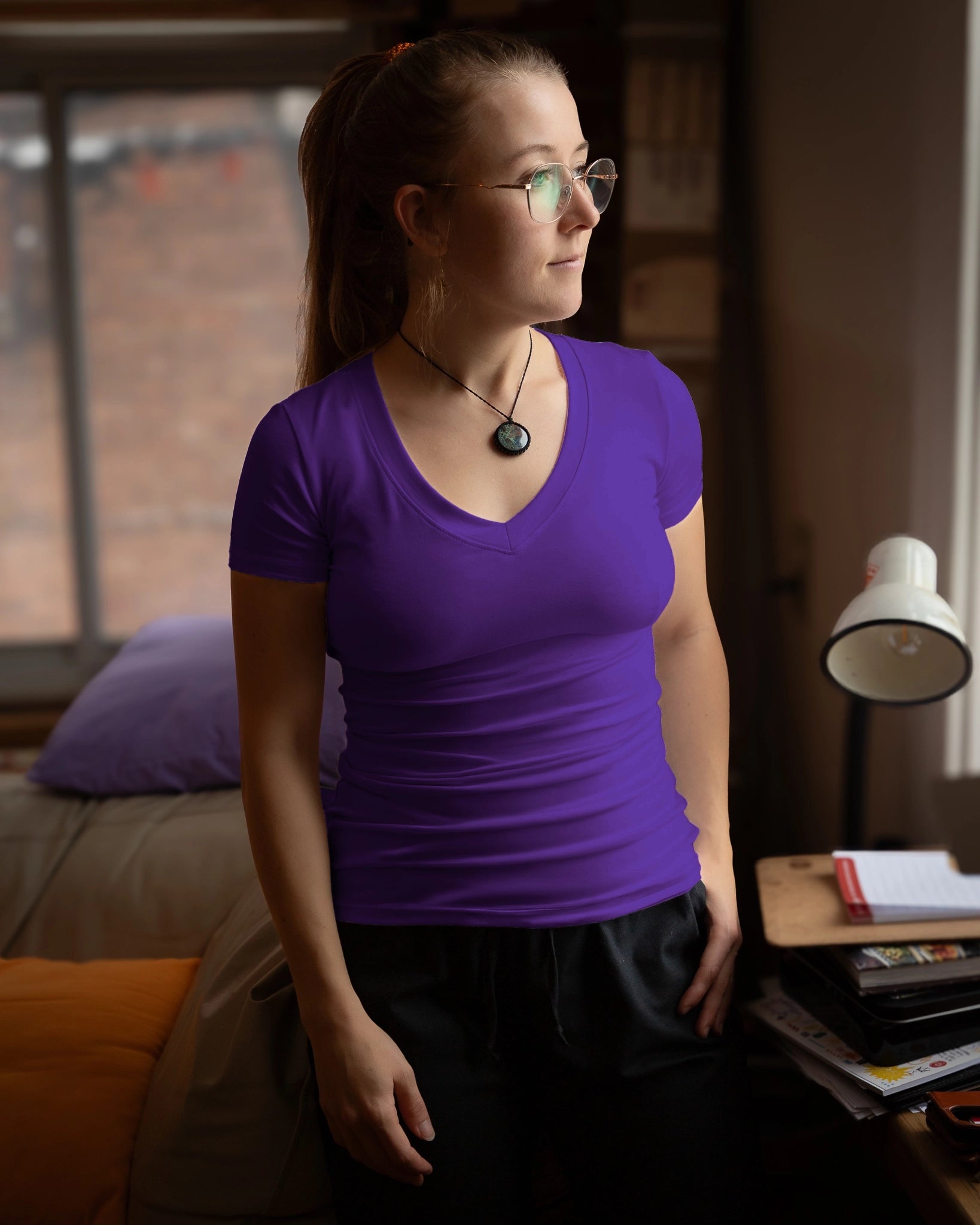 VEEGIRL -  T-shirt